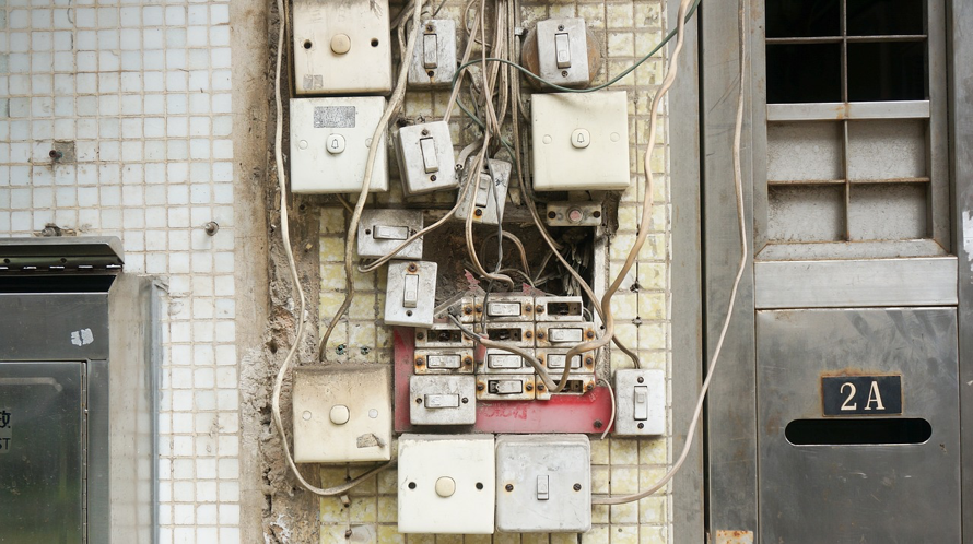 Unorganized Switch Board